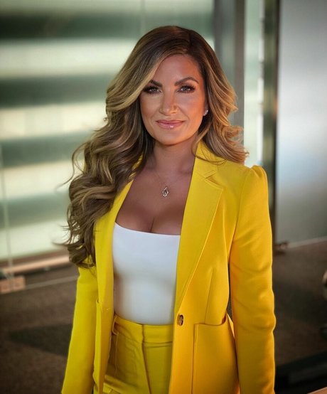 Karren Brady model naked photo