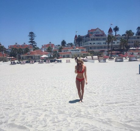 meganmcintosh5 nice pornstar img