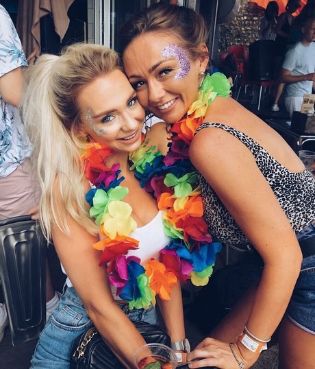 meganmcintosh5 erotic star archive