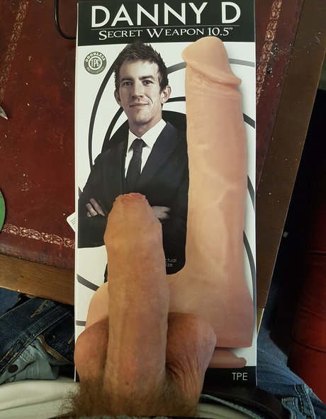 dannydxxx naked pornstar photos