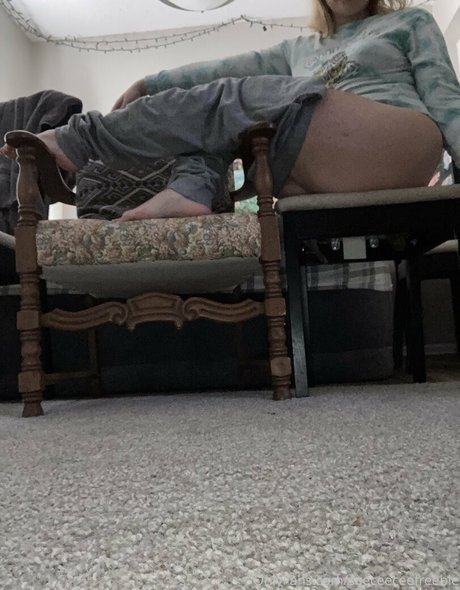 seeceeceefreebie naked actress images