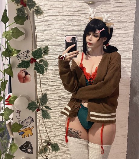 SuiSaiUwU high quality model galleries