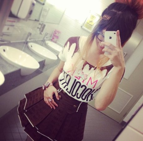 latina solo onlyfans naked image