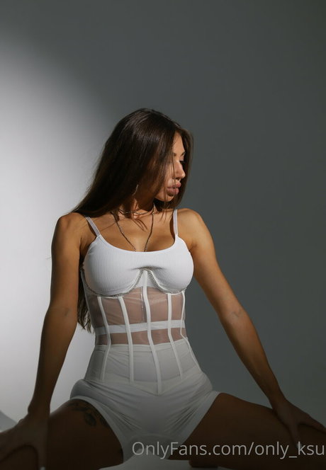 mother onlyfans hot nude image