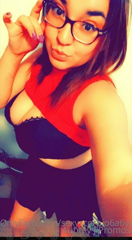 aubreyj20 nude star photos