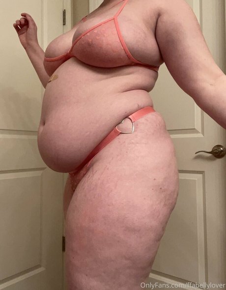 ffabellylover naked model image