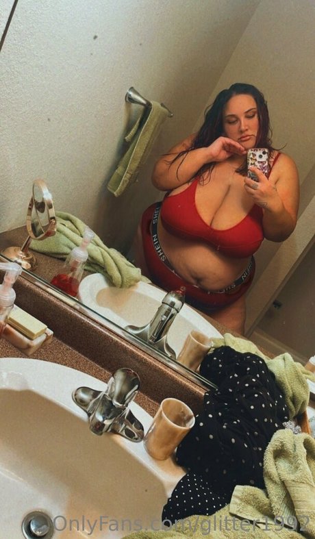 glitter1992 nudes pornstar gallery