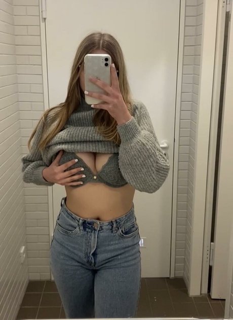 layla 18 sex actress pics