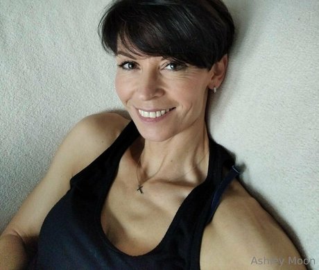 ashley moon pornstar high quality galleries