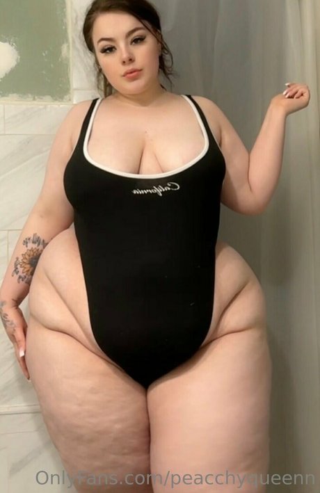 curvy kitty onlyfans sexy pics