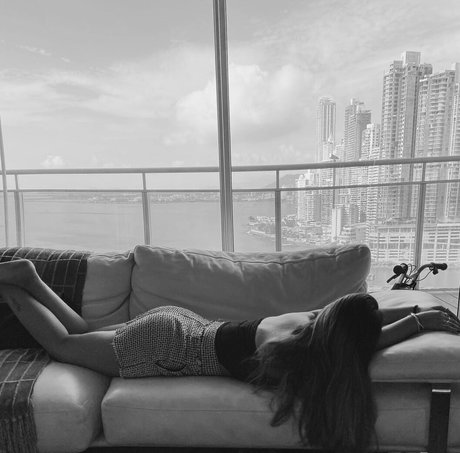 Gal Haitin model sex picture