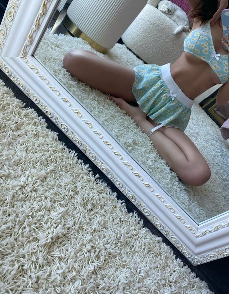 withsylvie sexy model picture