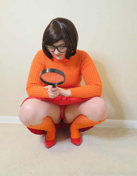 lustfulgeek2 model sex pic