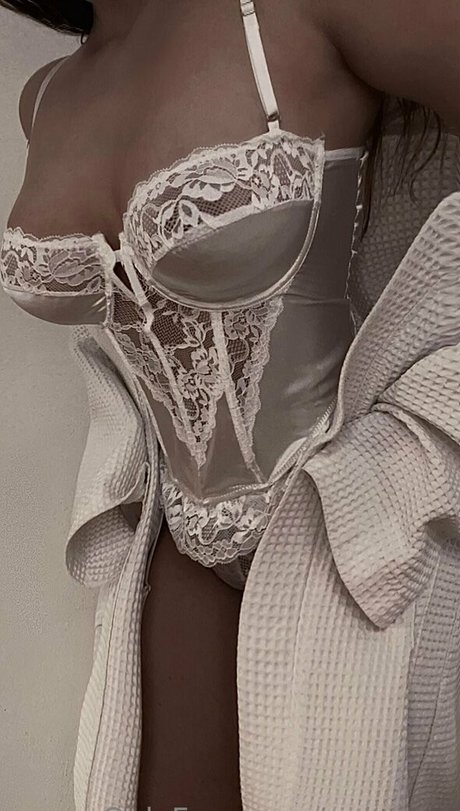 enireves star erotic img