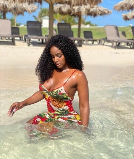 Amara La Negra pornstar sex picture