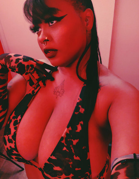 xmgnx nude star images