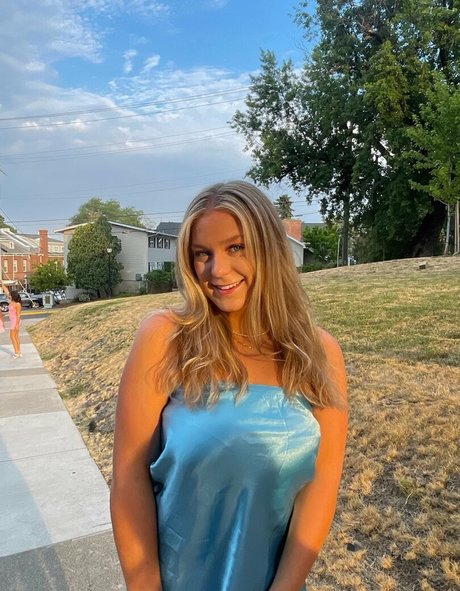 Whitney T erotic pornstar galleries