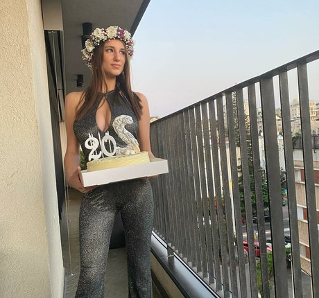 male asian onlyfans top images