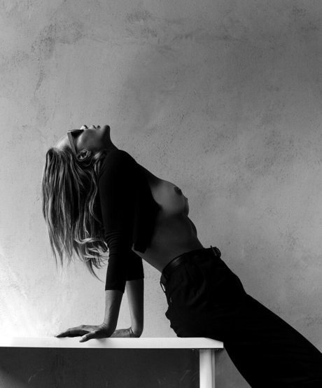 Dasha Levkovich porn star photo