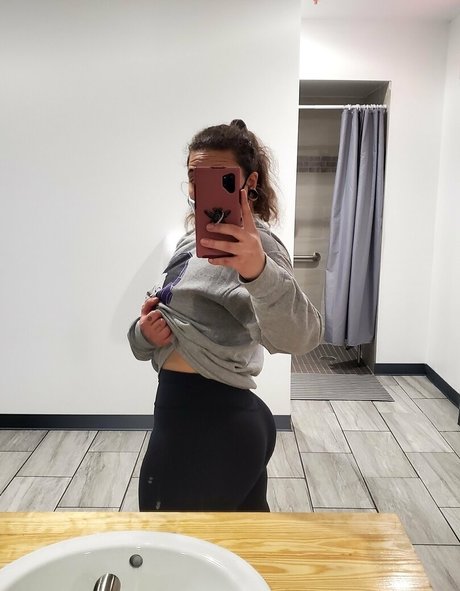 hatchbackhoe free pornstar pic