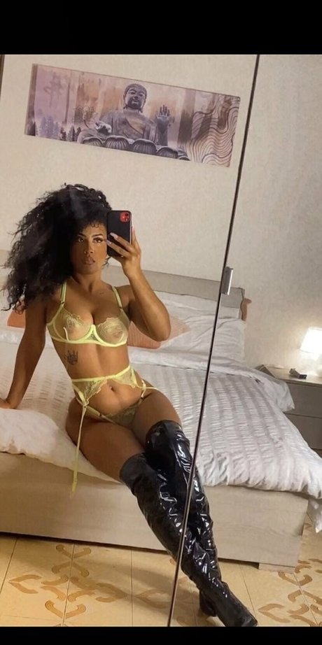 blonde babe onlyfans porno gallery