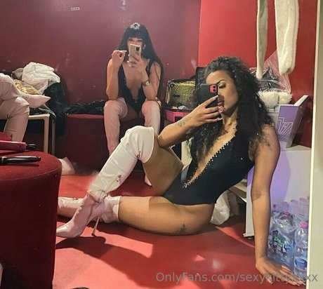 sexykittyxxxx pretty model archive