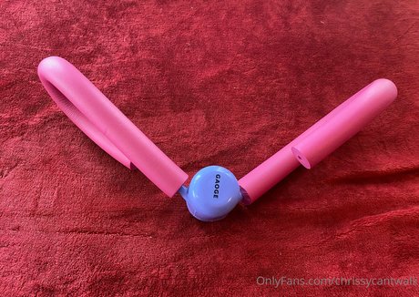 chrissycantwalk star beautiful photo