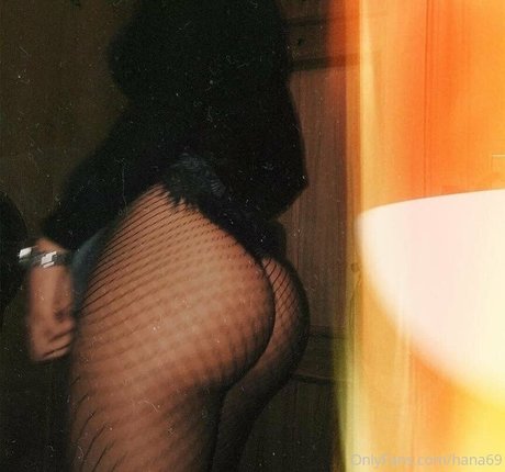 hana69 model xxx pics