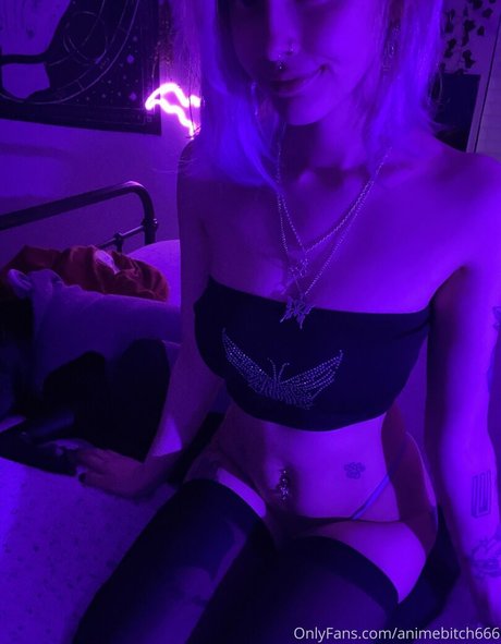 animebitch666 sexy model archive