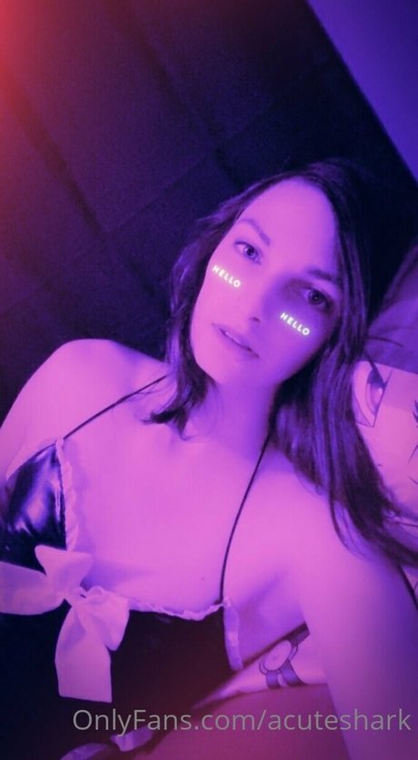 acuteshark perfect actress pic