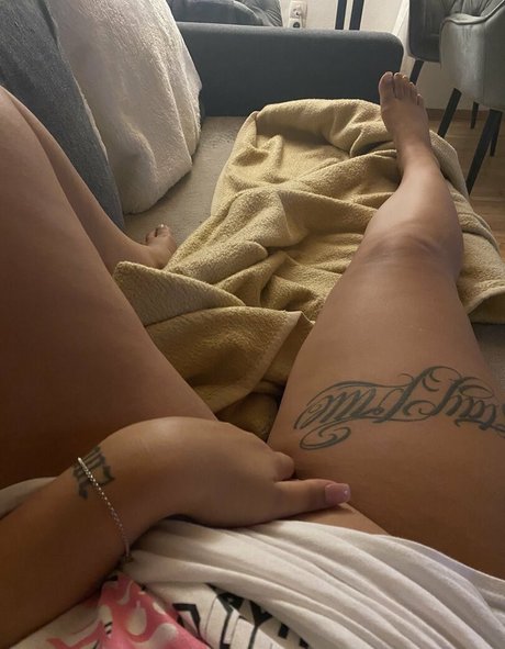 angybabyx pretty model img