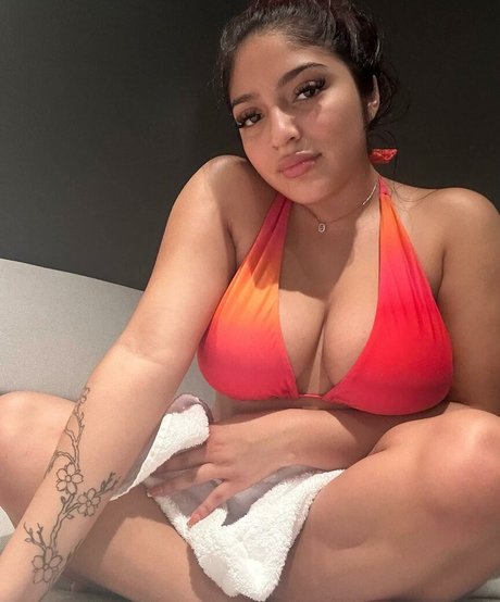 Alanaasmith star porn gallery