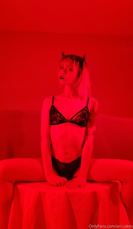 thai teen onlyfans erotic pic