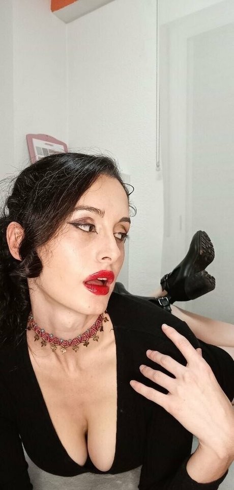 latina solo onlyfans beautiful picture