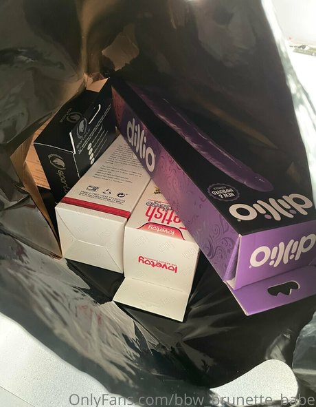 bbw brunette babe art model img