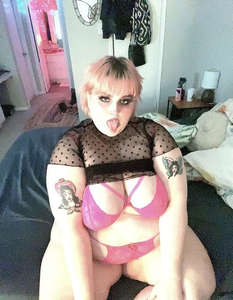 prone onlyfans hot naked pic