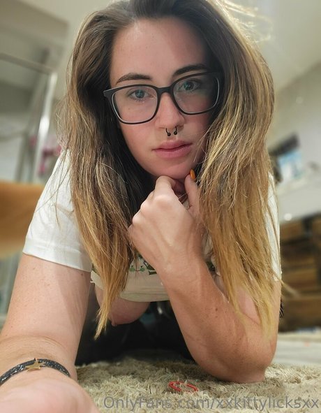 xxkittylicksxx best star photos