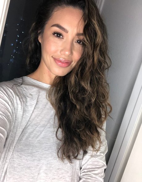 All Bella naked pornstar pic