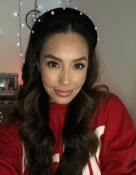 thai teen onlyfans top gallery