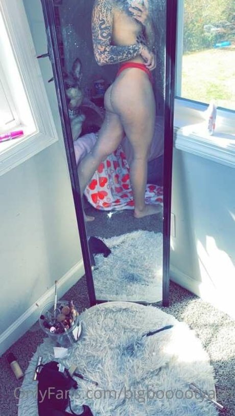 Ashley Sikes nude pornstar pic