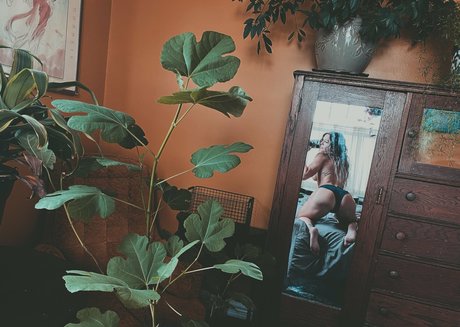 Megan Canell nice pornstar gallery