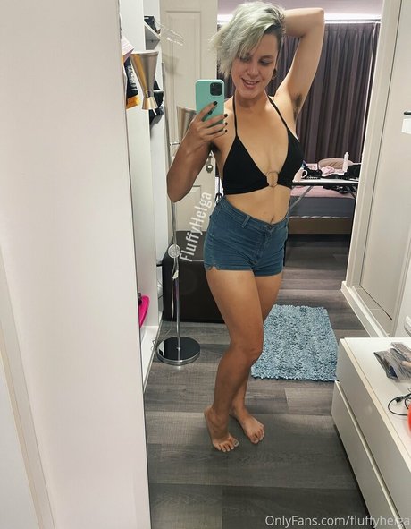 fluffyhelga star nude img
