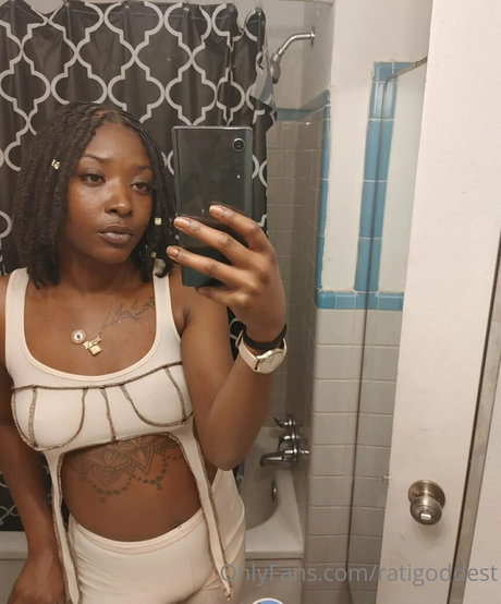 ratigoddest free pornstar pictures