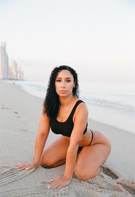 Jouleya Garcia pornstar naked pictures