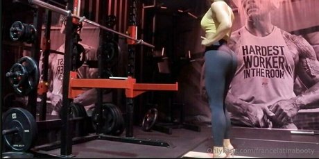 Mariedominique_ pretty star pic