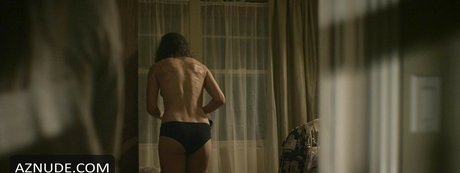 Troian Bellisario hot star pics