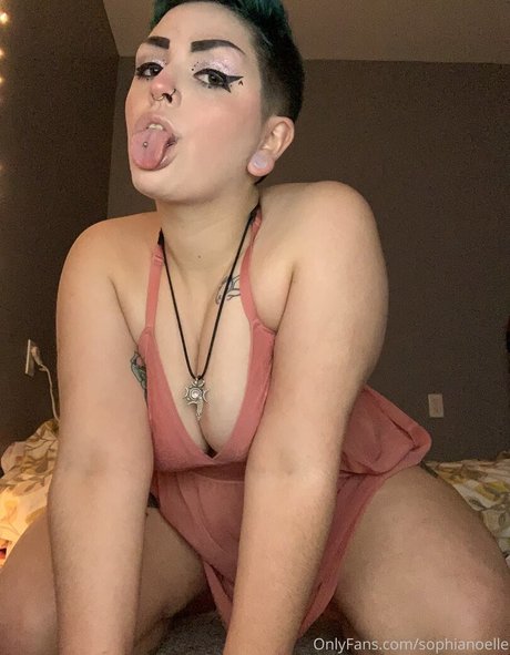 basilbabyy model hot photo