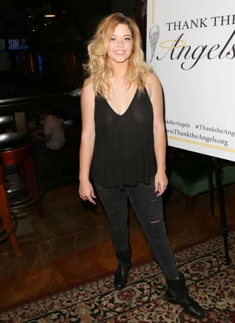 Sasha Pieterse star best images