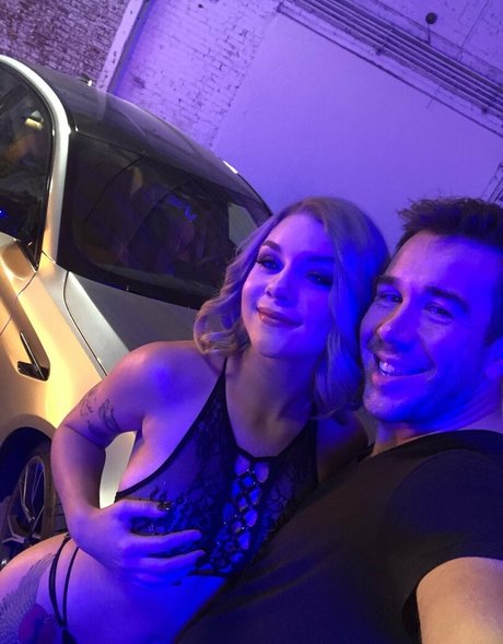 willpounder nude model pic