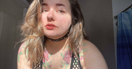 rubberfoxx star adult pics